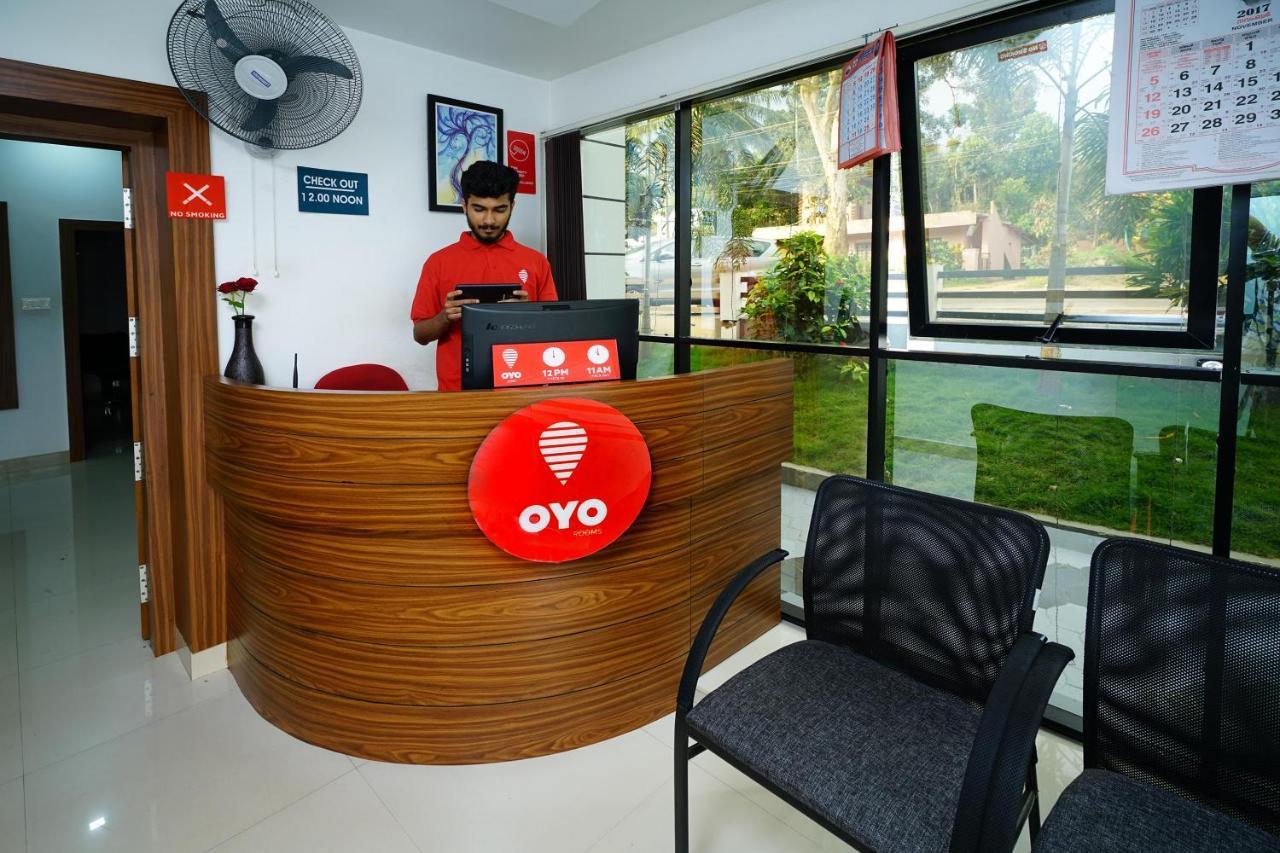 Oyo 6526 Ap Residency City สุลต่านบาเทรี ภายนอก รูปภาพ