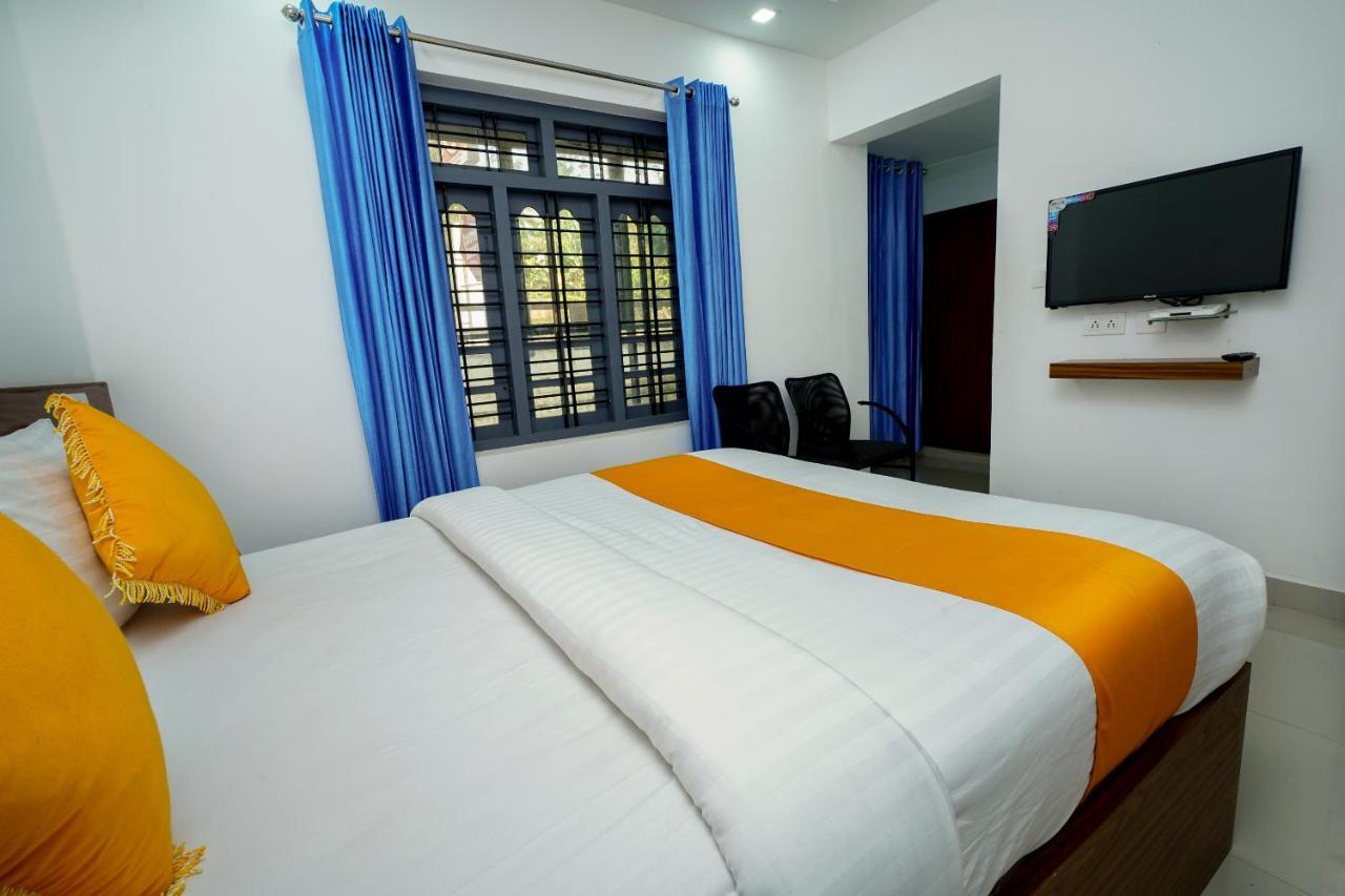 Oyo 6526 Ap Residency City สุลต่านบาเทรี ภายนอก รูปภาพ